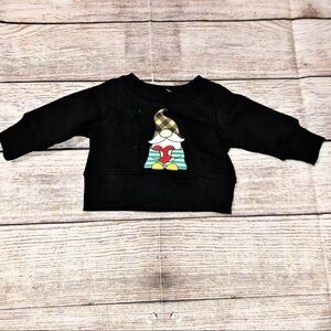 NWT Well Worn Holiday Sweatshirt Black with Gnome  Size Newborn